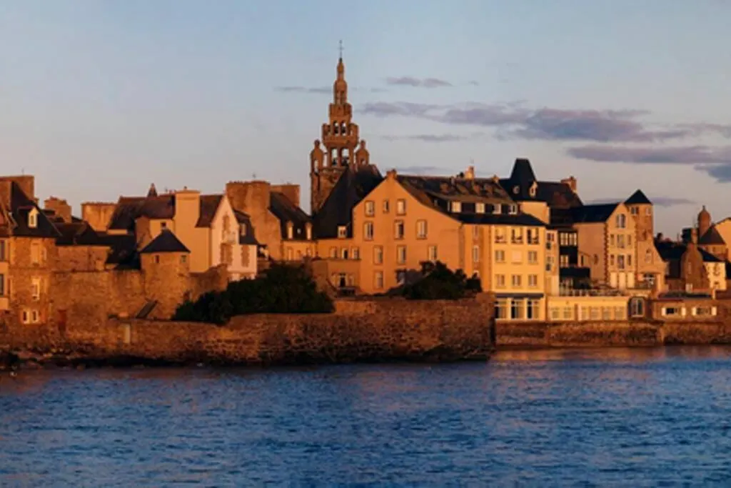 Maison Pres De La Plage Et De La Thalasso Roscoff 0*,  France